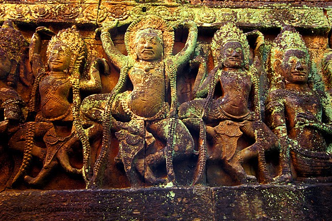 Dancing Apsaras Leper King Terrace Angkor