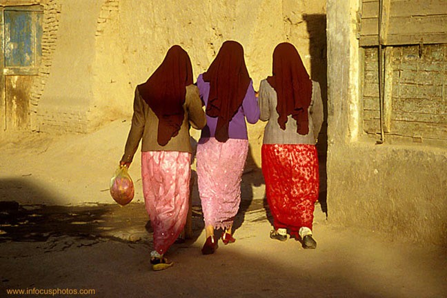 Three Veiled Moslem Woman Kashgar China Xinjiang