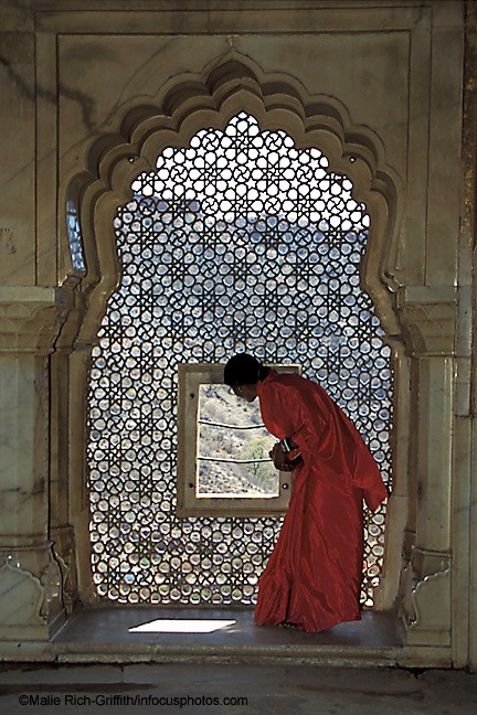 Hindu Woman Amber Fort Jaipur Red Sari