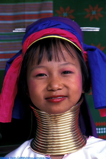 Paduang Girl in Neck Rings Tha Ton Tribal